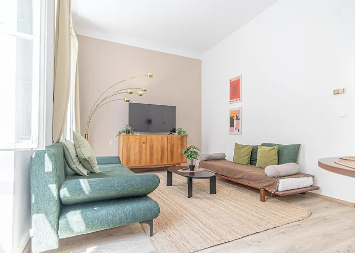 Apartamento Lovely 1br & 1lr For 5p In The Heart Of *